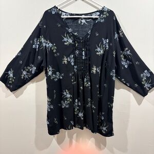 Plus Size Black Floral Blouse 3X Button Front Rayon Top Fall Layering Workwear